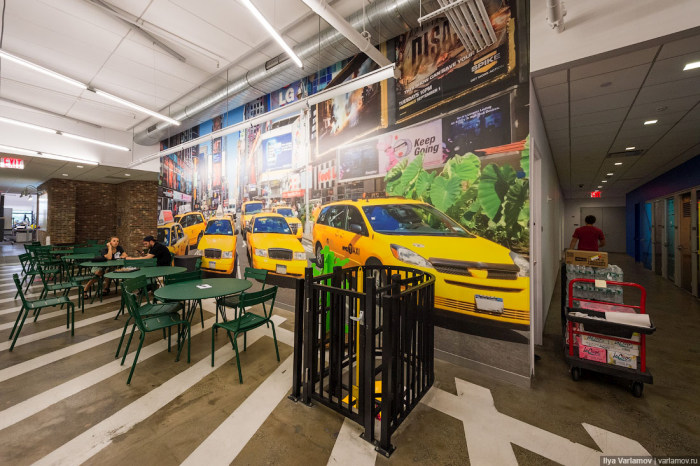 Экскурсия по офису компании Google в Нью-Йорке (52 фото)