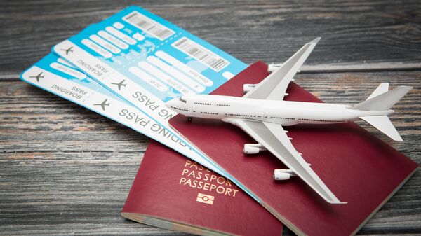 Авиабилеты и паспорта