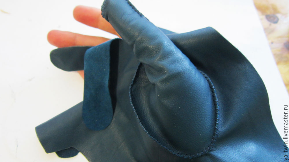 Кожаные перчатки с асимметричным рисунком с нуля, фото № 27