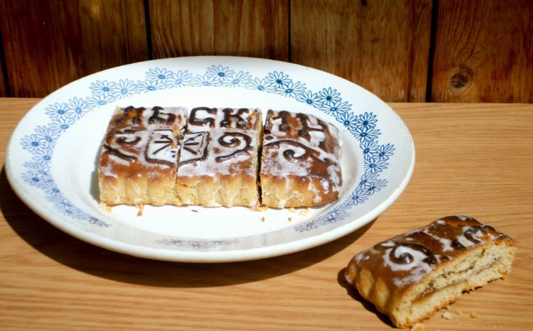 Пряник с начинкой