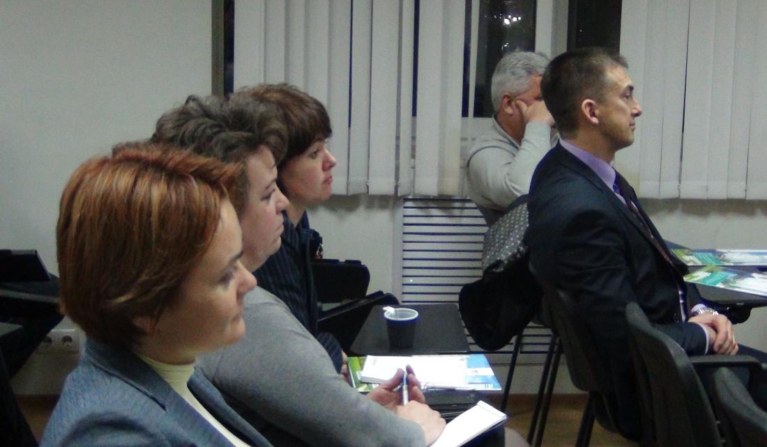 слушатели новой группы ЕМВА на первой лекции в Международной школе бизнеса ИУБиП